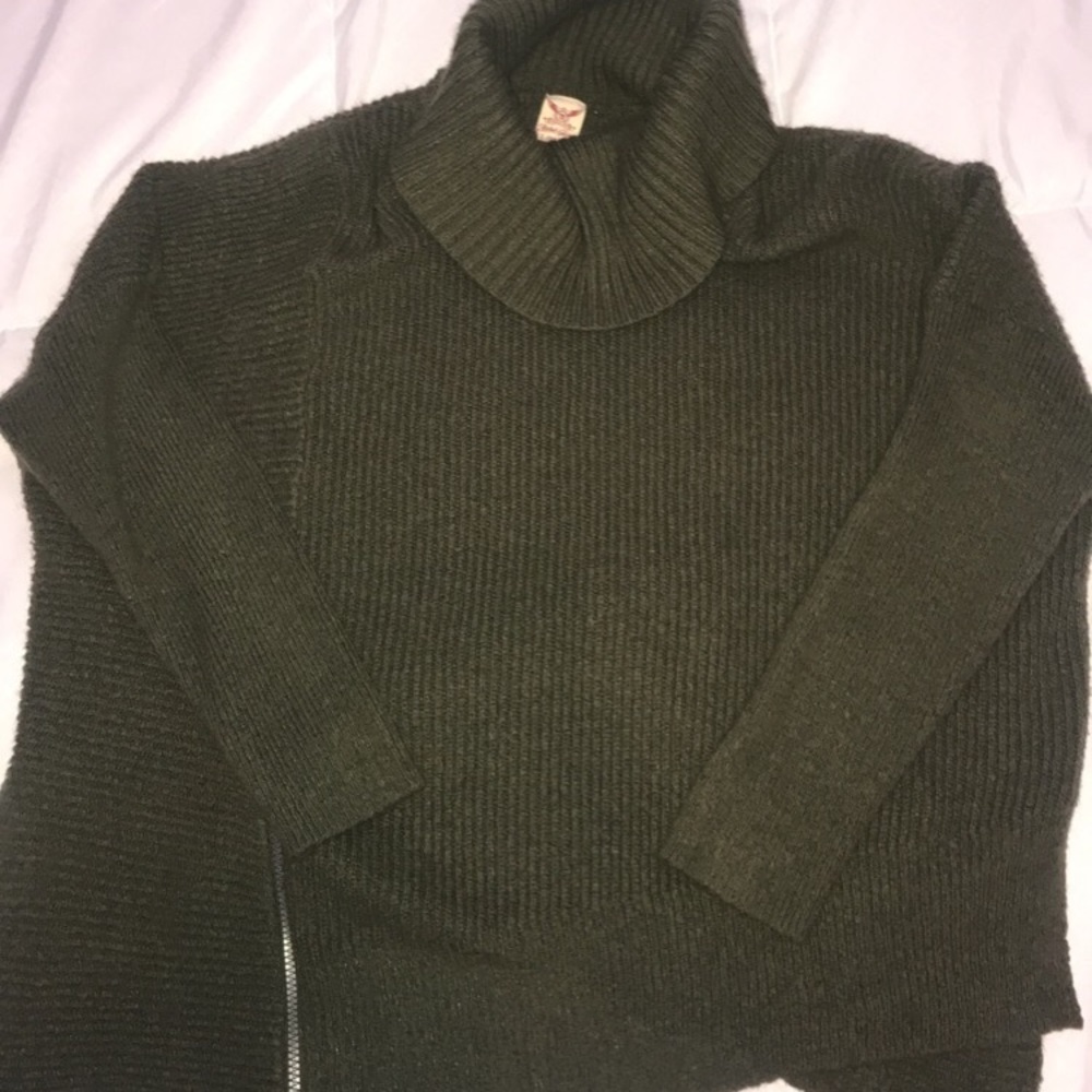 Faded glory hunter green sweater
